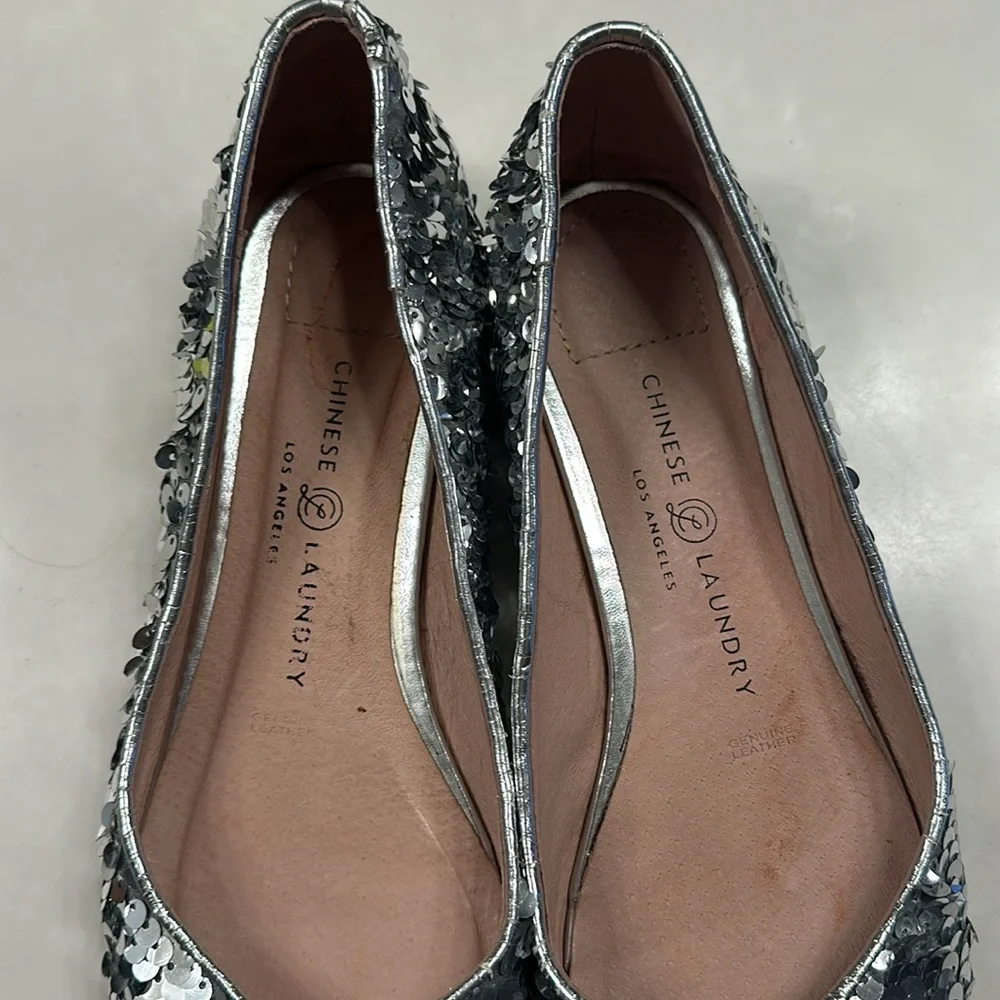 Chinese laundry silver sequin ballet flats. Size 9. - Picture 2 of 6